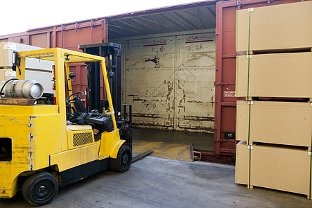 倉(cāng)庫(kù)儲(chǔ)存背景下的運(yùn)輸管理